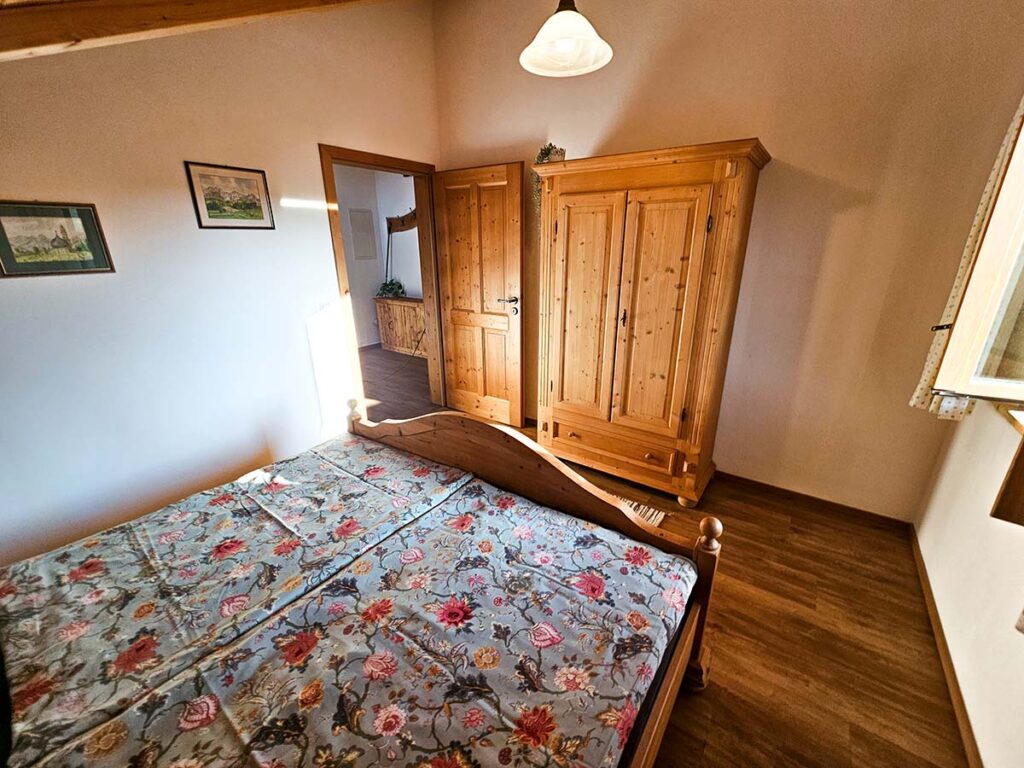 Blick in Richtung Küch von Schlafzimmer 1