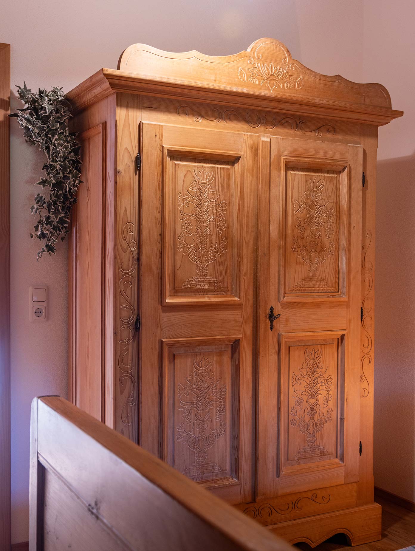 Schrank in Schlafzimmer 2